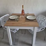 Grand Avec Terrasse Pres De La Apartman